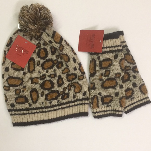 Merona Accessories - Hat snd Fingerless Mitten Set